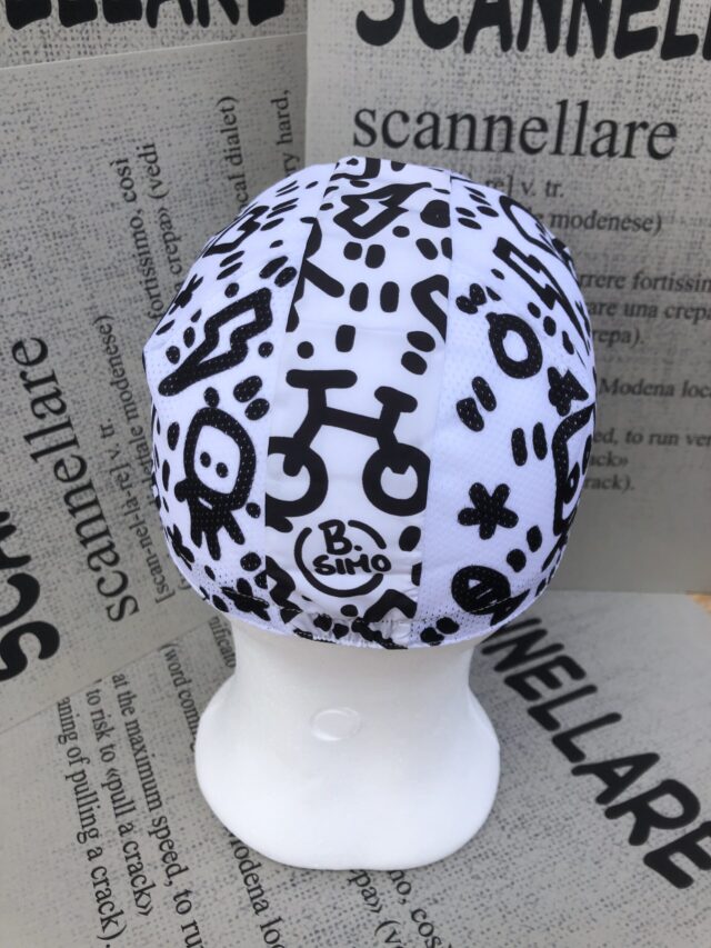 Cap sottocasco bianco e nero - immagine 4