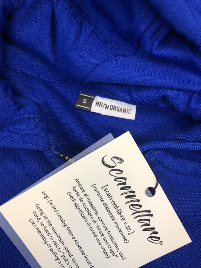Felpa zip e cappuccio color blu scannellare - immagine 2