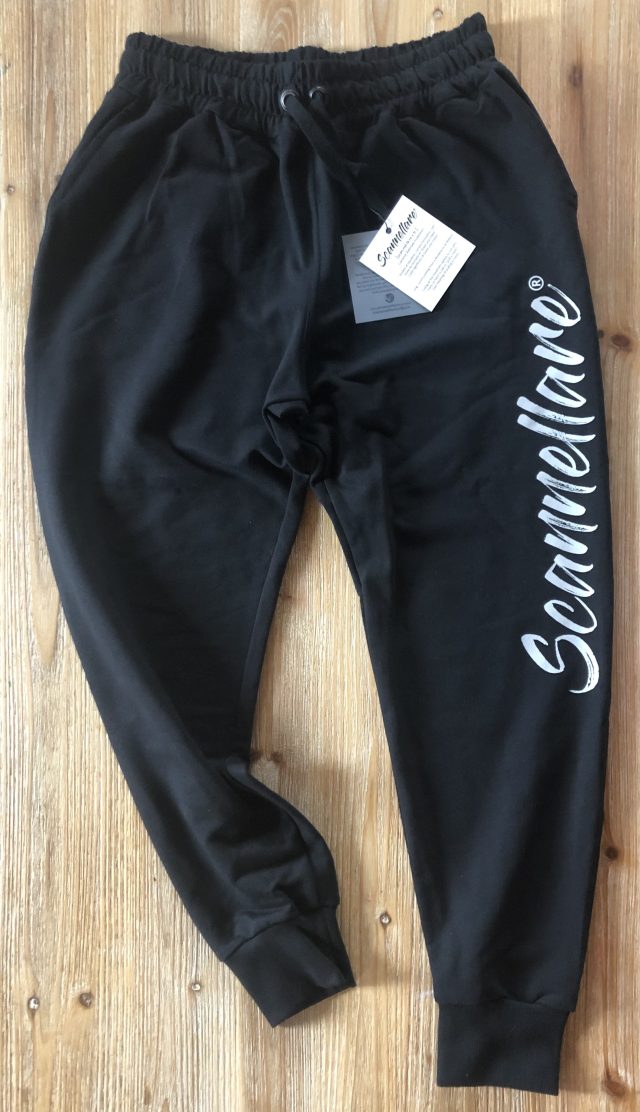 Pantalone felpa leggero colore nero scritta Scannellare